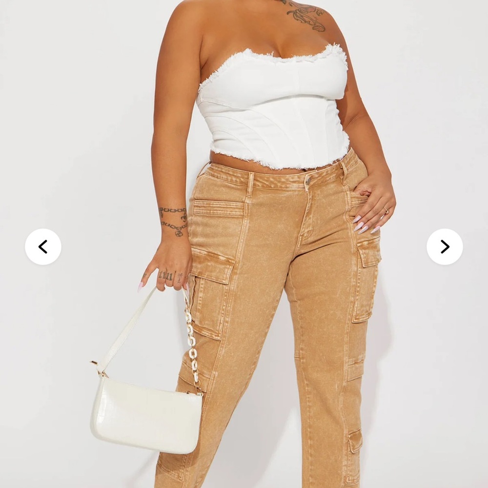 Main Squeeze Mid Rise Straight Leg Cargo Jeans